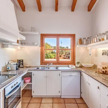 Finca Can Llum Villa