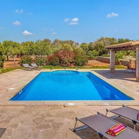 Finca Can Llum Villa