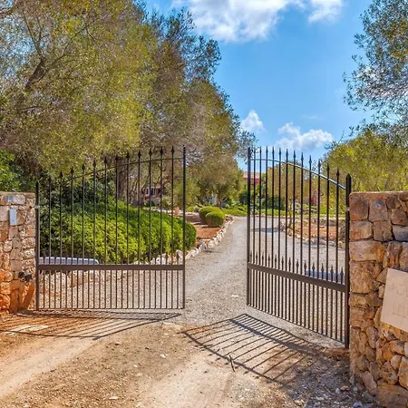 Finca Can Llum Villa *